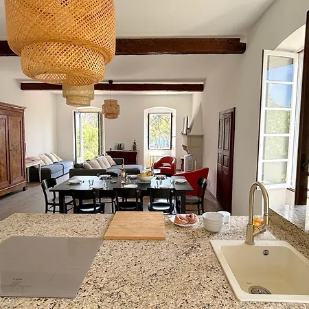 Pianosa Apartment *